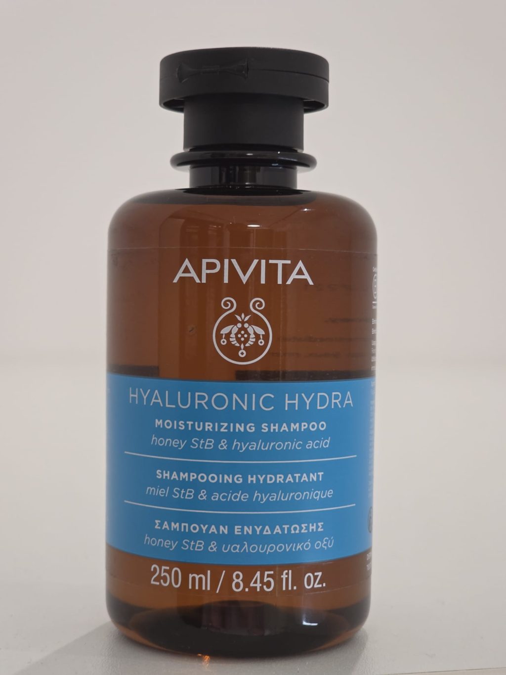 APIVITA Hyaluronic Hydra Moisturizing Shampoo – 250ml